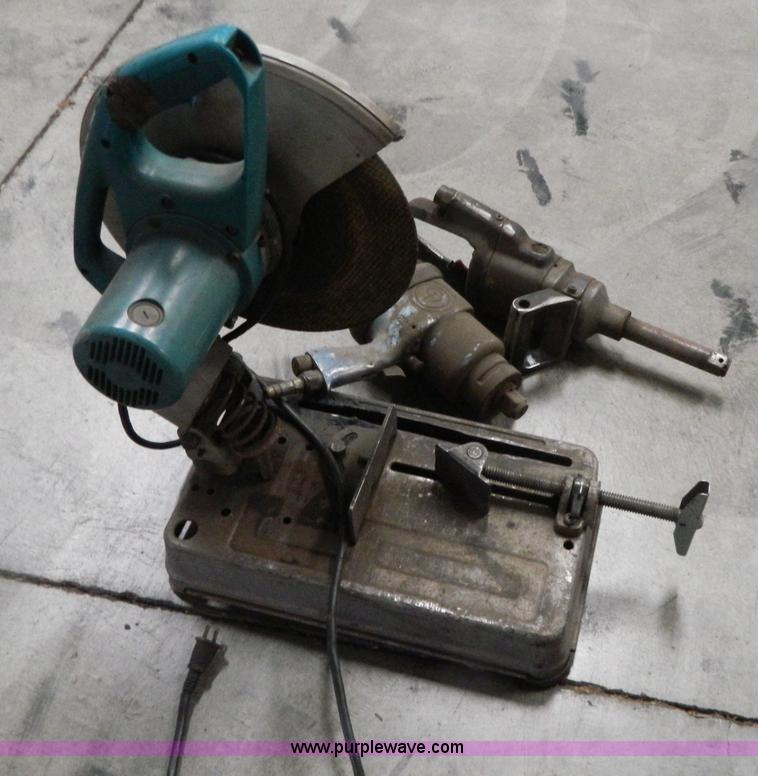 image for item Y9316 Makita chop saw