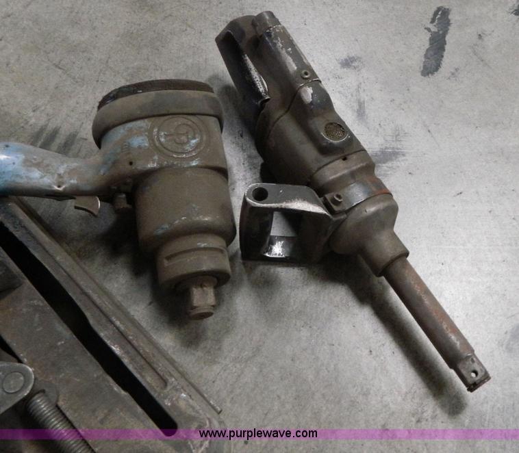 image for item Y9316 Makita chop saw