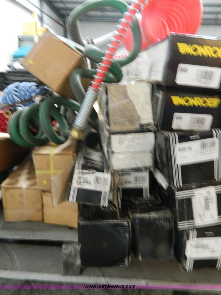 image for item Y9317 Assorted truck accessories