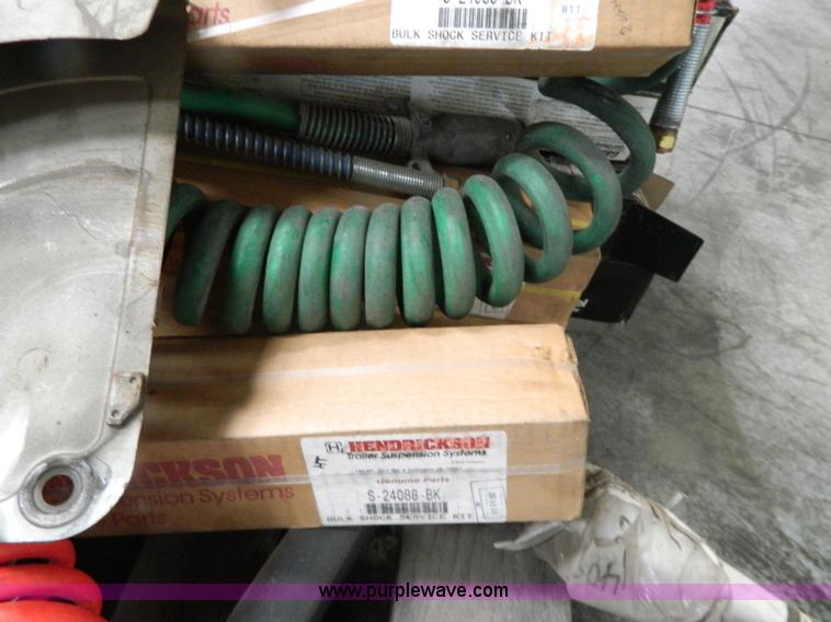 image for item Y9317 Assorted truck accessories