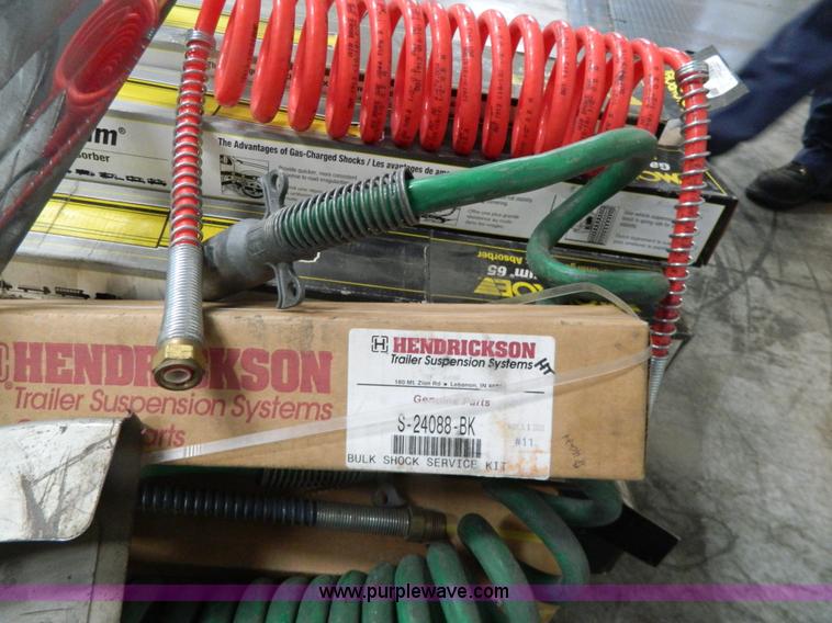 image for item Y9317 Assorted truck accessories