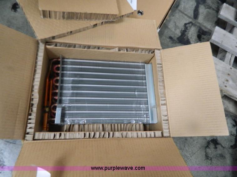 image for item Y9317 Assorted truck accessories