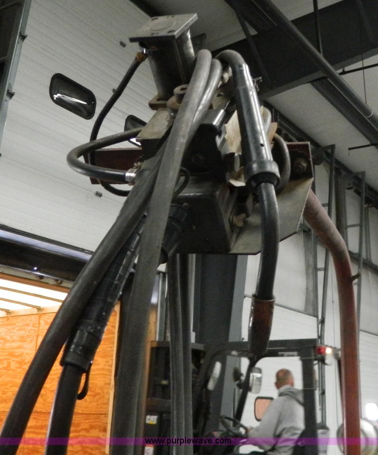 image for item Y9324 Lincoln Idealarc SP200 wire feed welder