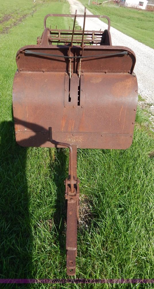 image for item Z9481 John Deere manure spreader