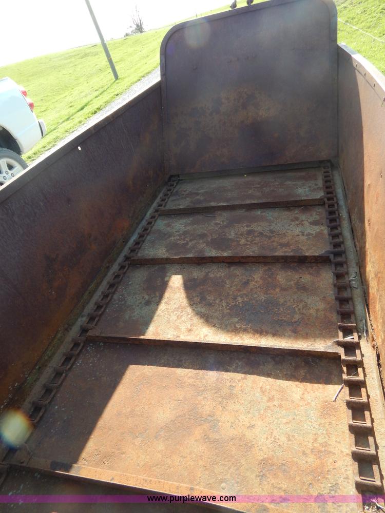 image for item Z9481 John Deere manure spreader