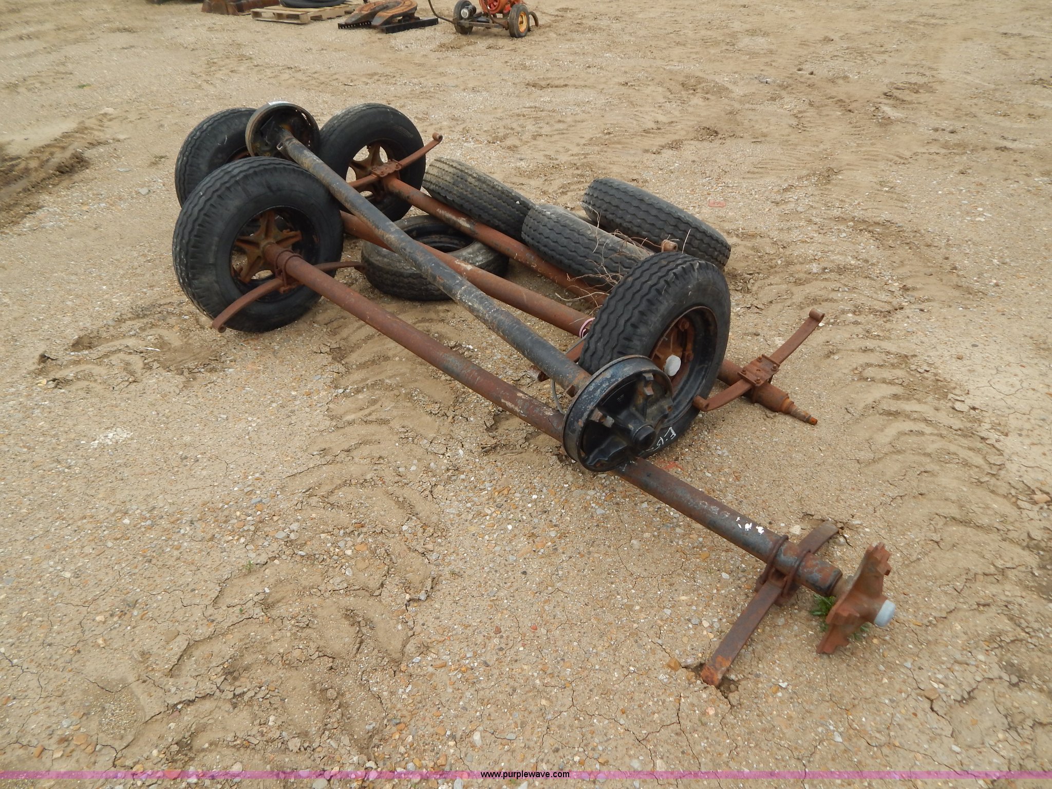 (4) manufactured home axles in Sedalia, MO Item AE9981 sold Purple Wave