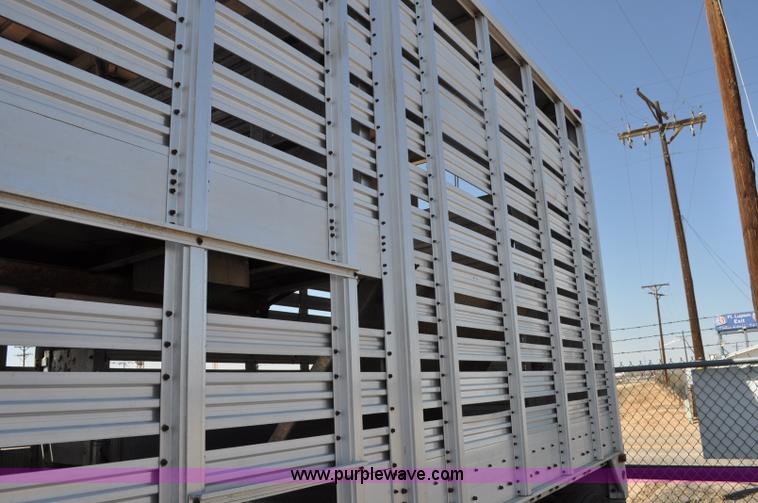 image for item C3497 1980 Wilson aluminum cattle pot trailer