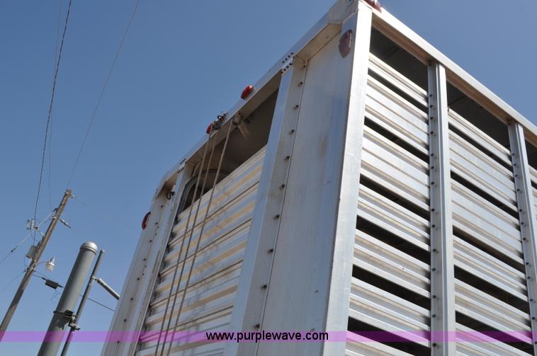 image for item C3497 1980 Wilson aluminum cattle pot trailer