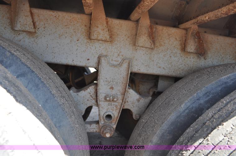 image for item C3497 1980 Wilson aluminum cattle pot trailer