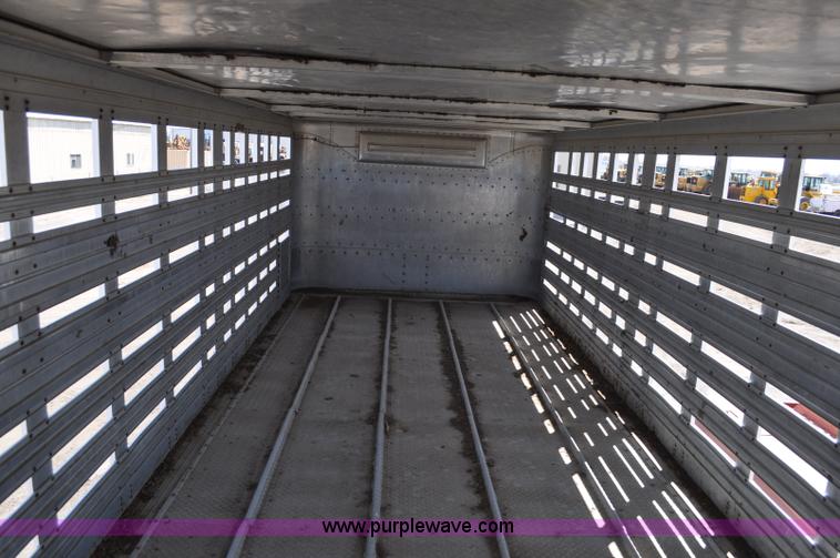 image for item C3497 1980 Wilson aluminum cattle pot trailer