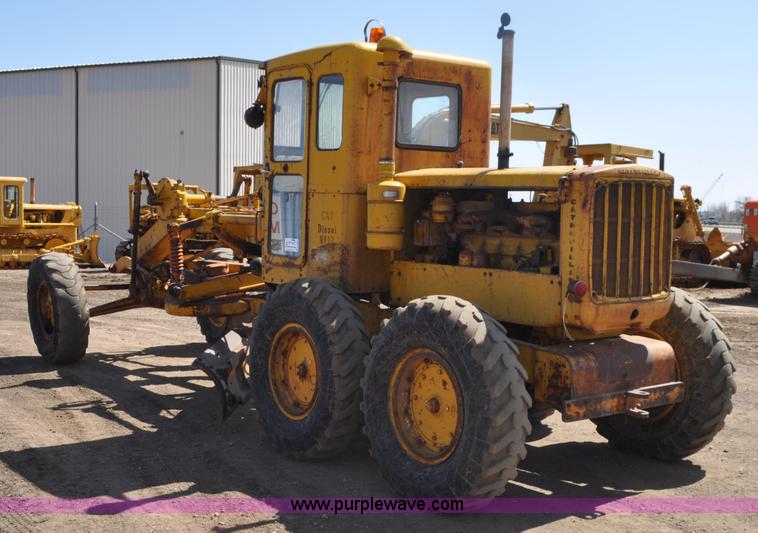 image for item C3500 1956 Caterpillar 12 motor grader