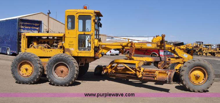 image for item C3500 1956 Caterpillar 12 motor grader