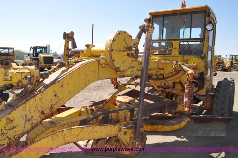 image for item C3500 1956 Caterpillar 12 motor grader