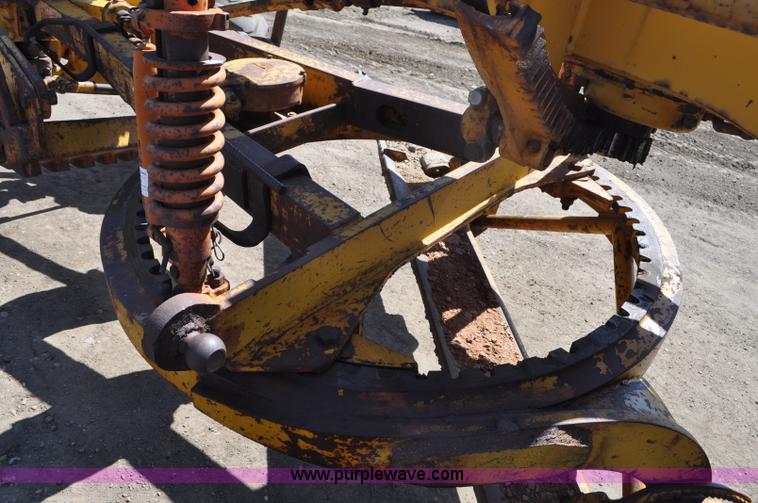 image for item C3500 1956 Caterpillar 12 motor grader
