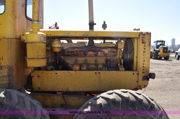 image for item C3500 1956 Caterpillar 12 motor grader