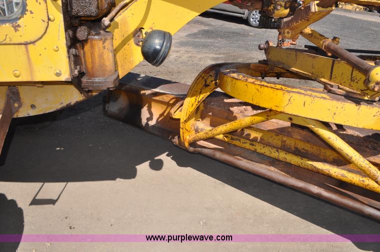 image for item C3500 1956 Caterpillar 12 motor grader