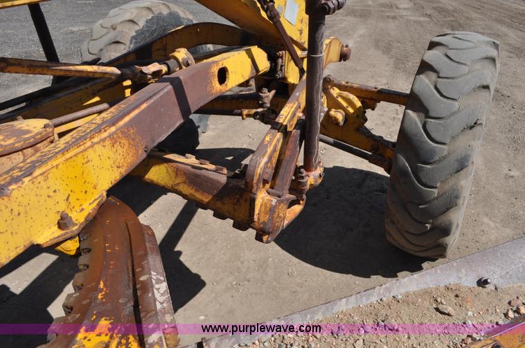 image for item C3500 1956 Caterpillar 12 motor grader