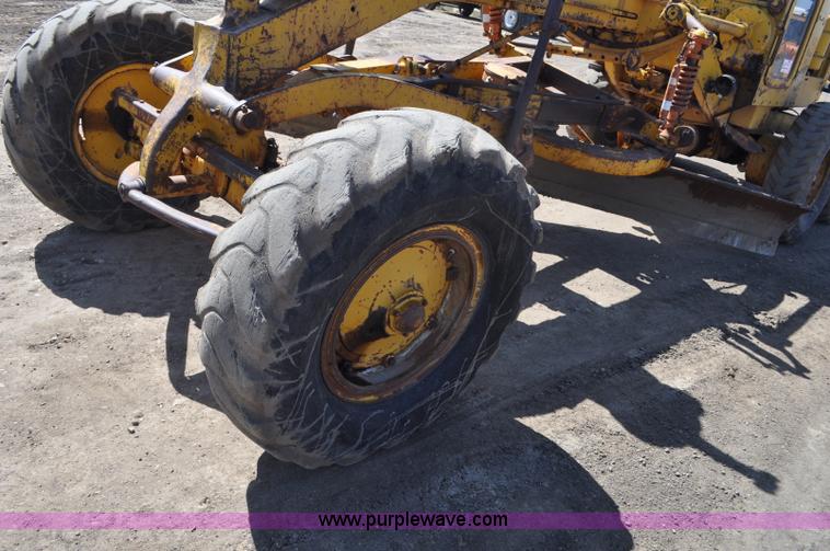 image for item C3500 1956 Caterpillar 12 motor grader