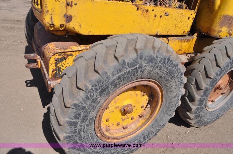 image for item C3500 1956 Caterpillar 12 motor grader