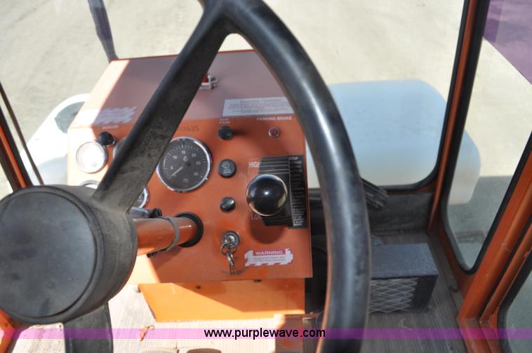 image for item G6001 1997 Broce Broom RC-300 broom