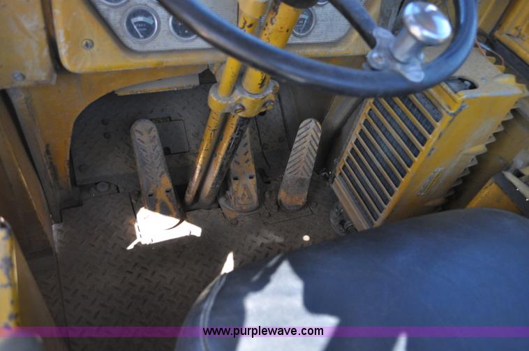 image for item G6002 1964 Caterpillar 944A wheel loader