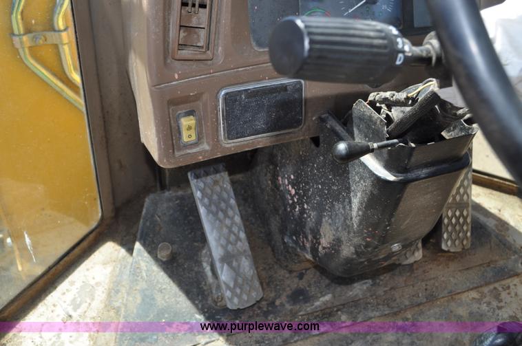 image for item G6003 1998 John Deere 544H wheel loader