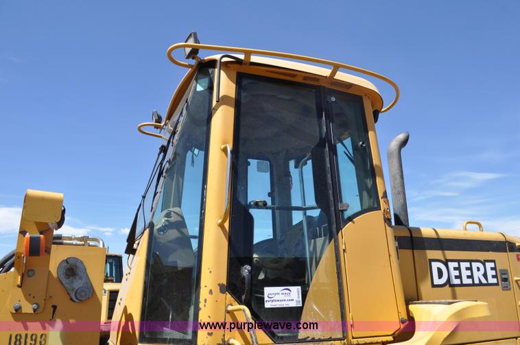 image for item G6003 1998 John Deere 544H wheel loader