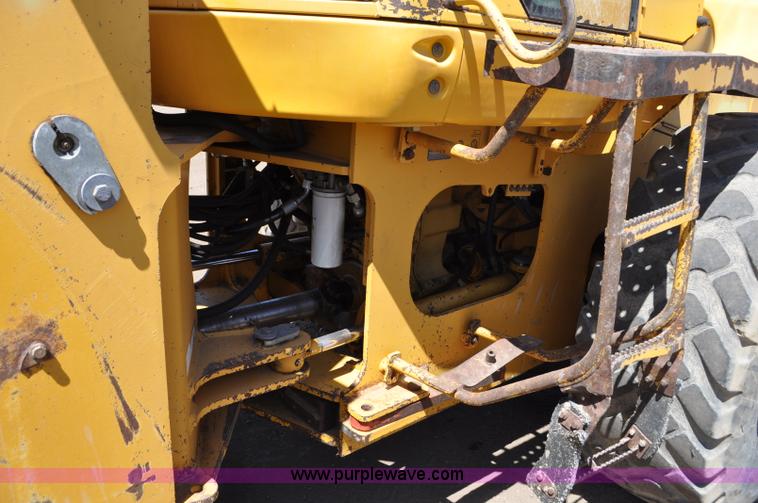 image for item G6003 1998 John Deere 544H wheel loader