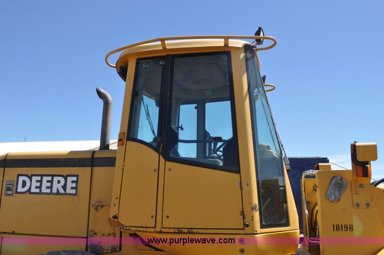 image for item G6003 1998 John Deere 544H wheel loader