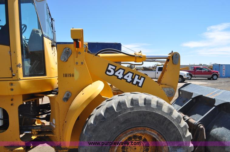image for item G6003 1998 John Deere 544H wheel loader