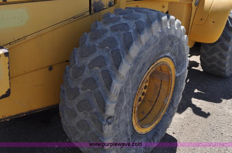 image for item G6003 1998 John Deere 544H wheel loader