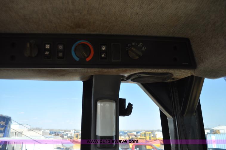 image for item G6004 1999 Caterpillar 950G wheel loader