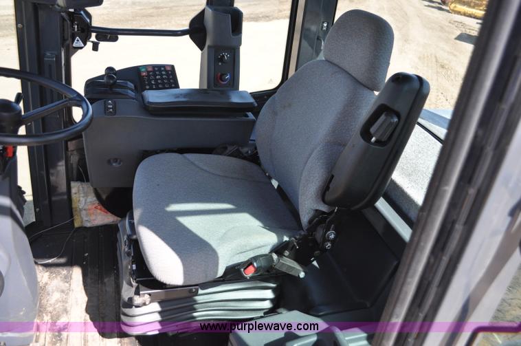 image for item G6005 2009 John Deere 544K wheel loader