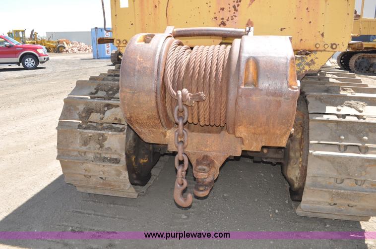 image for item G6006 1970 Caterpillar D8H dozer