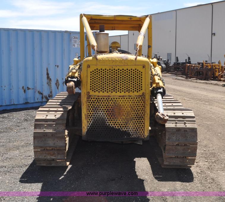image for item G6008 1951 Caterpillar D6 dozer