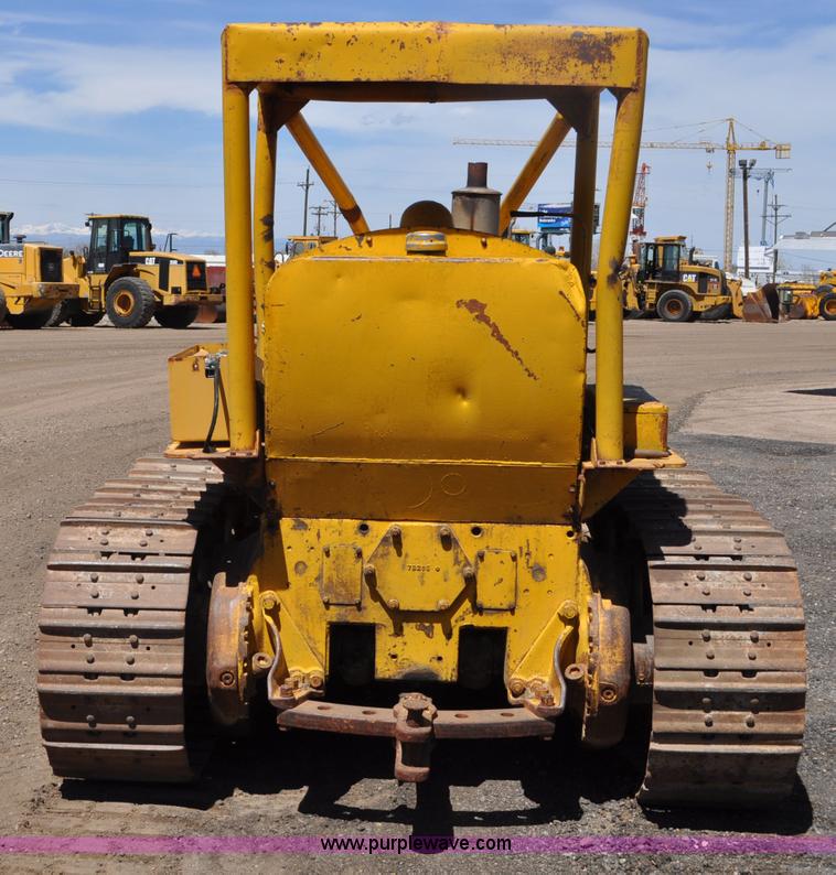 image for item G6008 1951 Caterpillar D6 dozer