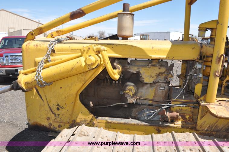image for item G6008 1951 Caterpillar D6 dozer