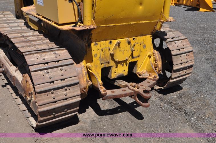image for item G6008 1951 Caterpillar D6 dozer