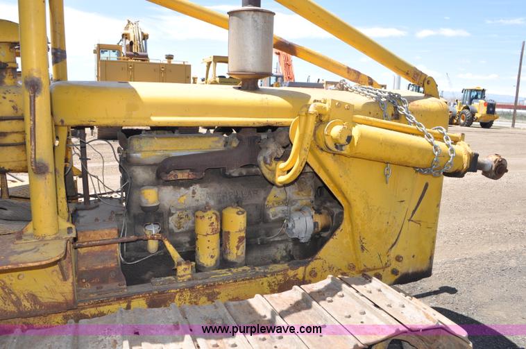 image for item G6008 1951 Caterpillar D6 dozer