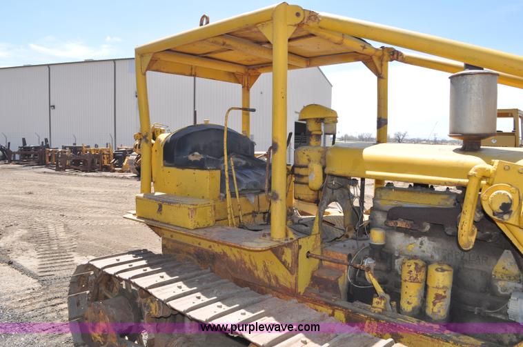image for item G6008 1951 Caterpillar D6 dozer