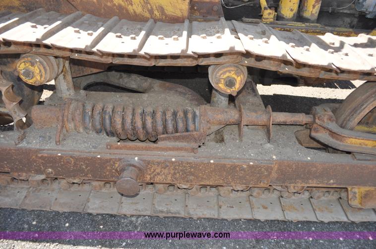 image for item G6008 1951 Caterpillar D6 dozer
