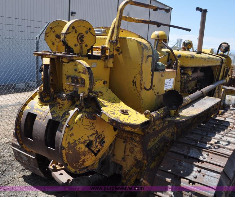 image for item G6009 1951 Caterpillar D6 dozer