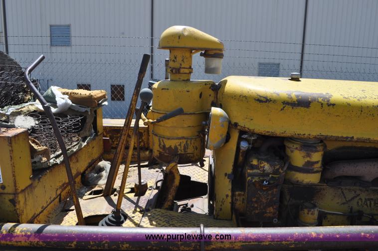 image for item G6009 1951 Caterpillar D6 dozer