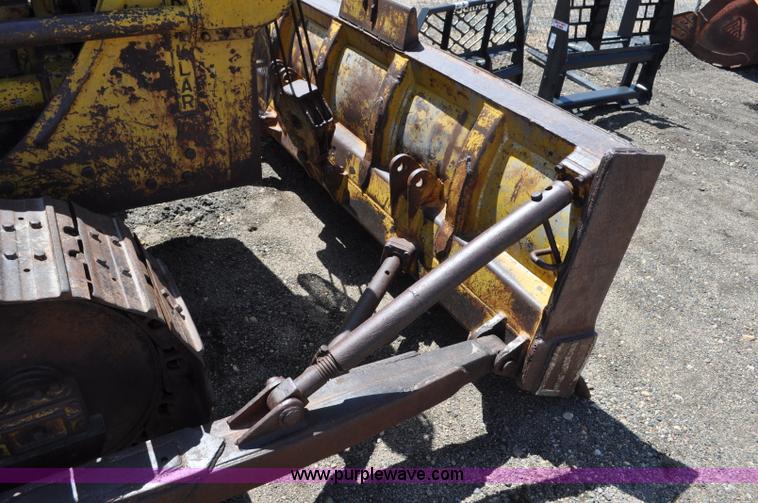 image for item G6009 1951 Caterpillar D6 dozer