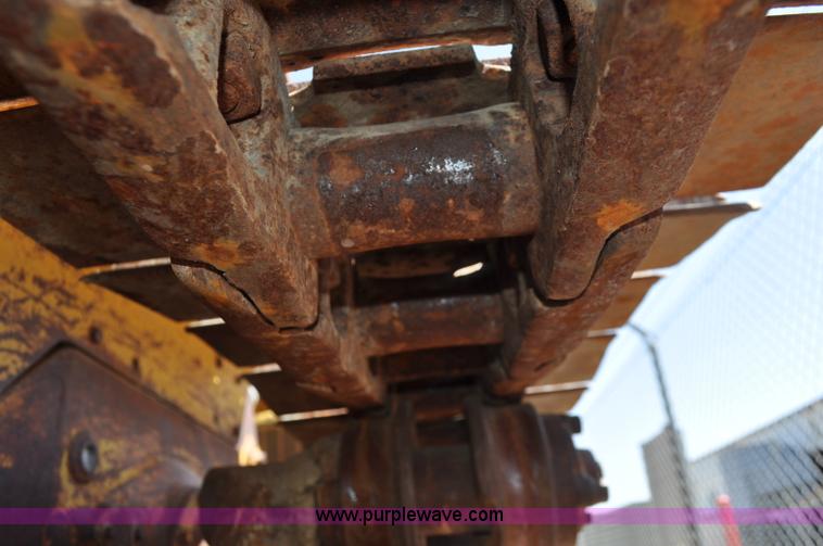 image for item G6009 1951 Caterpillar D6 dozer