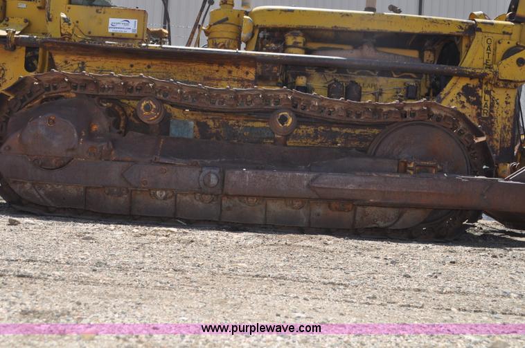image for item G6009 1951 Caterpillar D6 dozer
