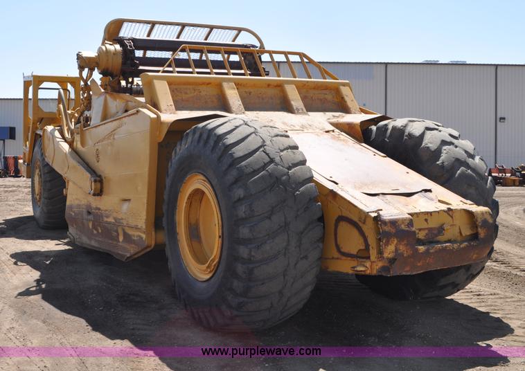 image for item G6010 1971 Caterpillar 633C elevating scraper