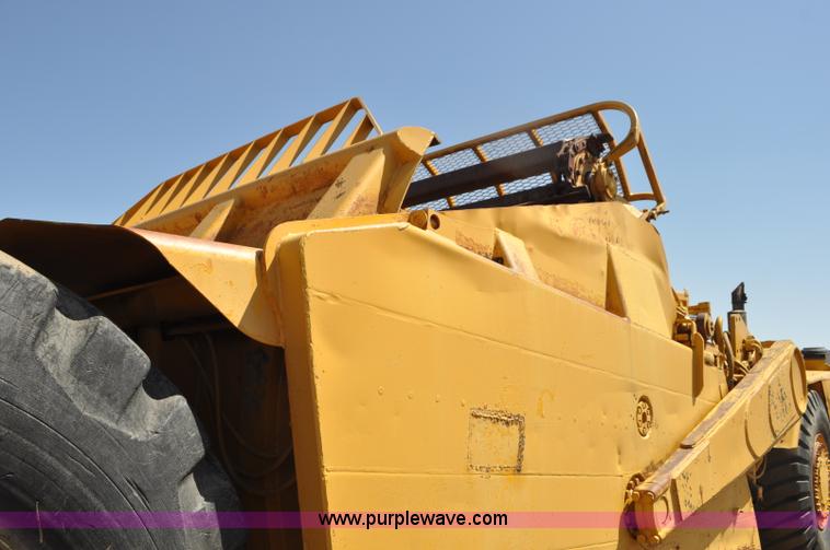 image for item G6010 1971 Caterpillar 633C elevating scraper