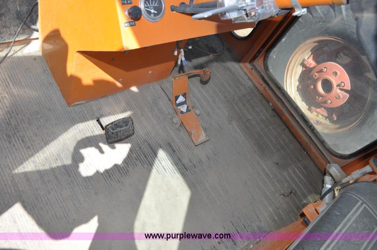 image for item G6012 Broce RJ300 broom