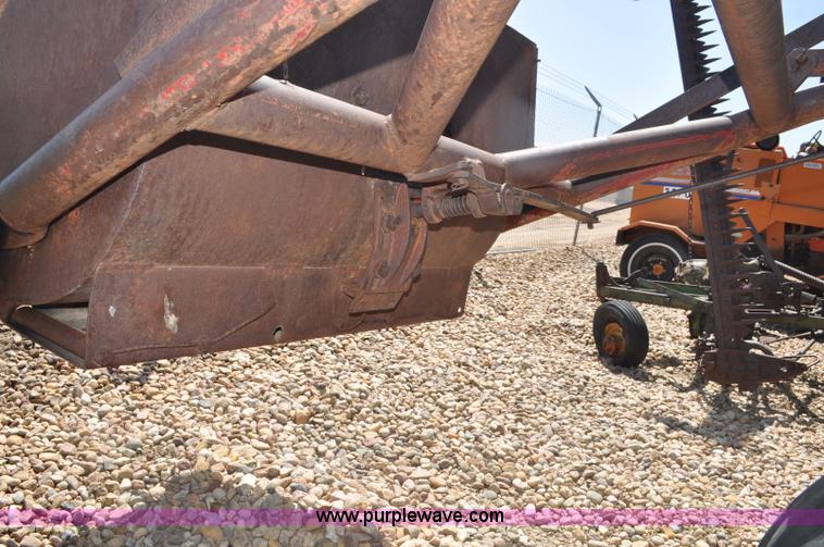 image for item G6014 1940 Farmall H tractor